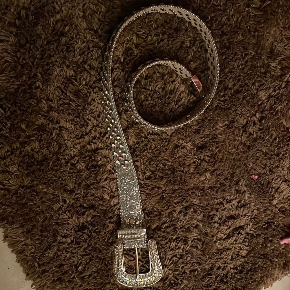 Silver metal Belt with stones